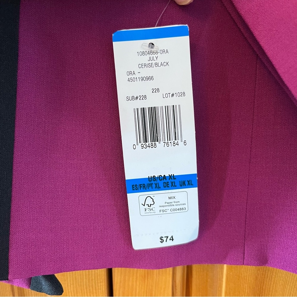 Black Label by Evan Picone Purple and Black Blazer with Structured Silhouette - Picture 4 of 10